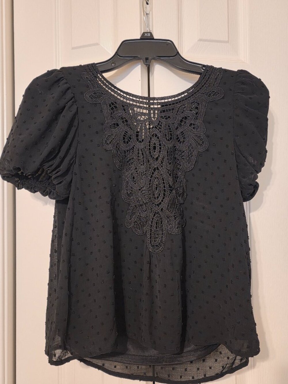 Oak & Trellis - NWOT Short-sleeved Top - Black - XS